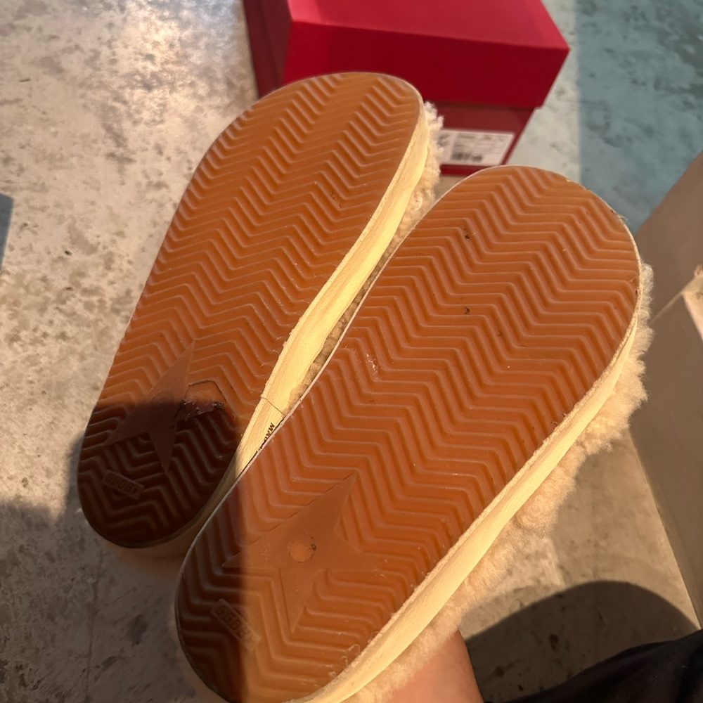 Golden Goose Shearling slides - Picture 3 of 6